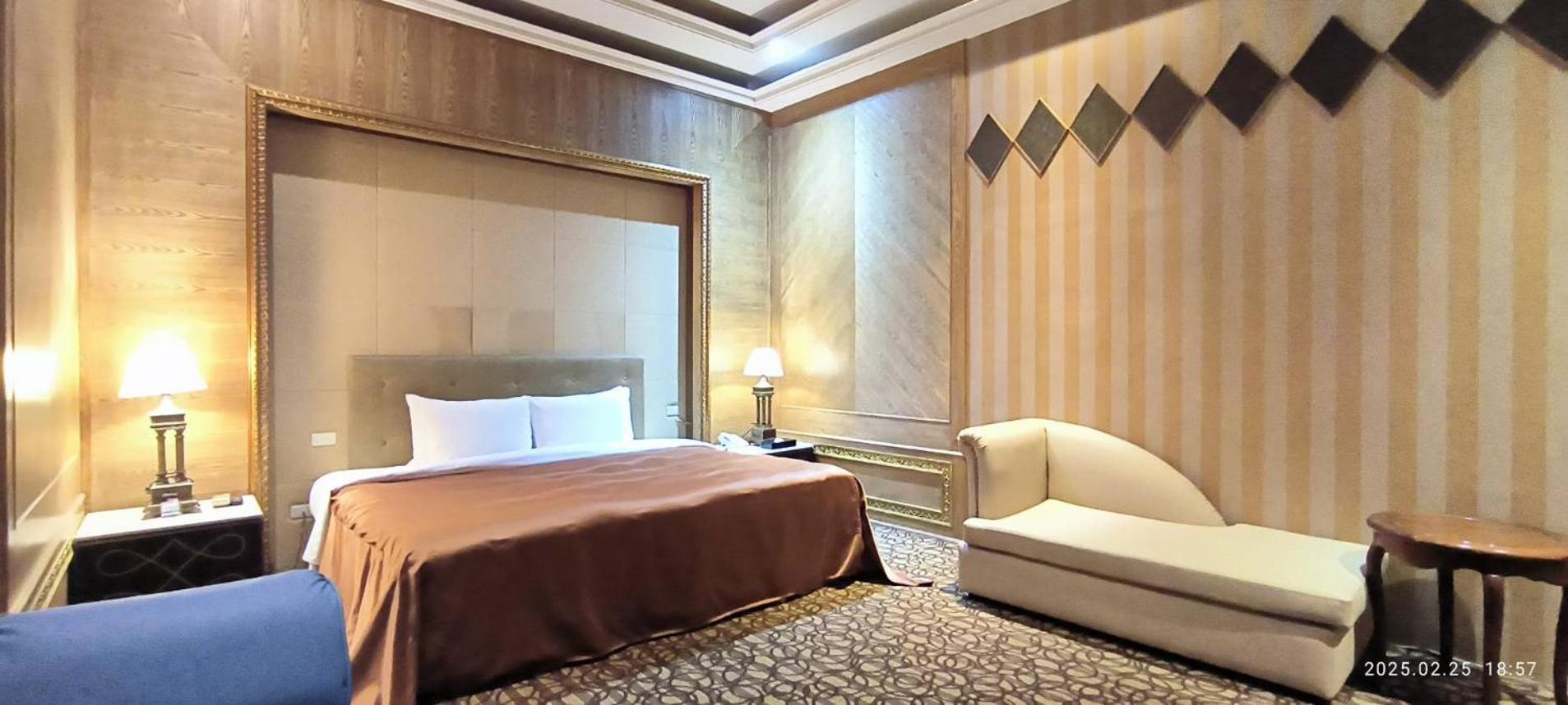 Shantis Motel Chiayi Exterior foto